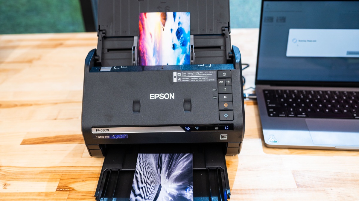 Epson FastFoto FF-680W Review