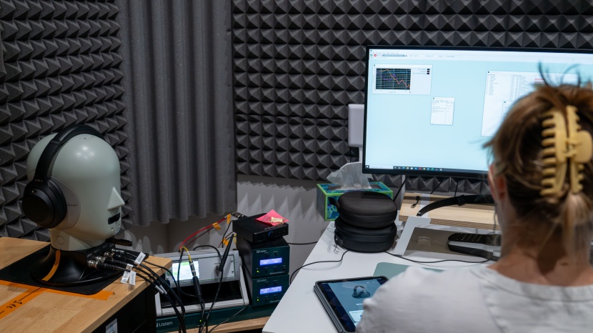 sony wh-1000xm4 - in addition to listening to the xm4, we used a head simulator to...