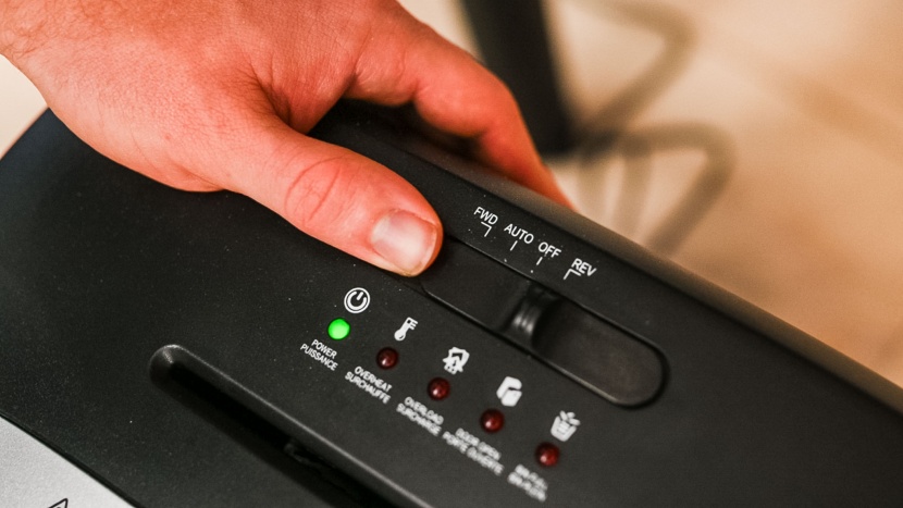 amazon basics 8 sheet micro cut