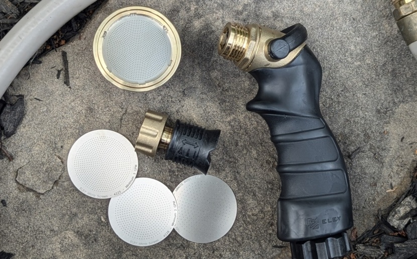 swapping spray styles on the eley nozzle requires a bit more work...