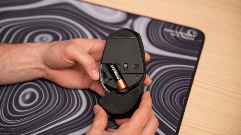 logitech m720 triathlon - this wireless mouse has one of the best battery lives of our entire...