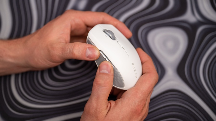 wireless mouse - a variety of hand sizes tested each wireless mouse.