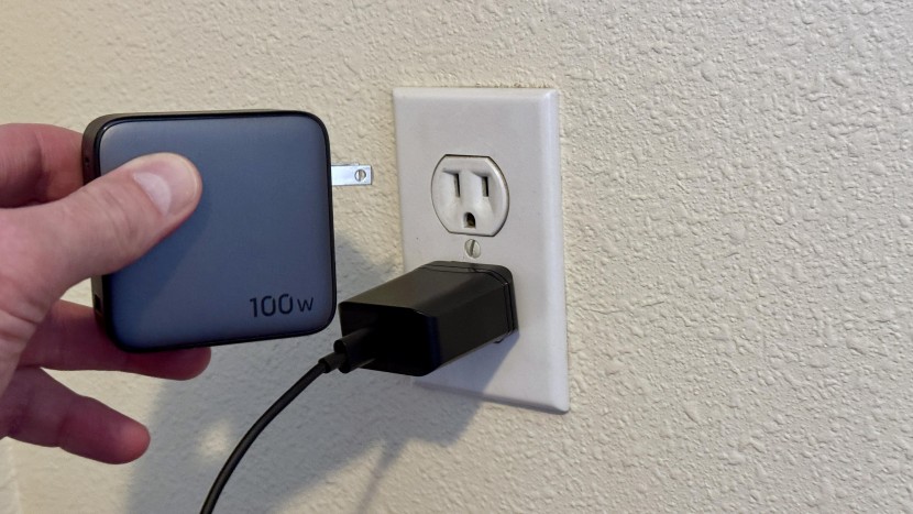 one drawback to the nexus 100w 4-port charger is its relatively...