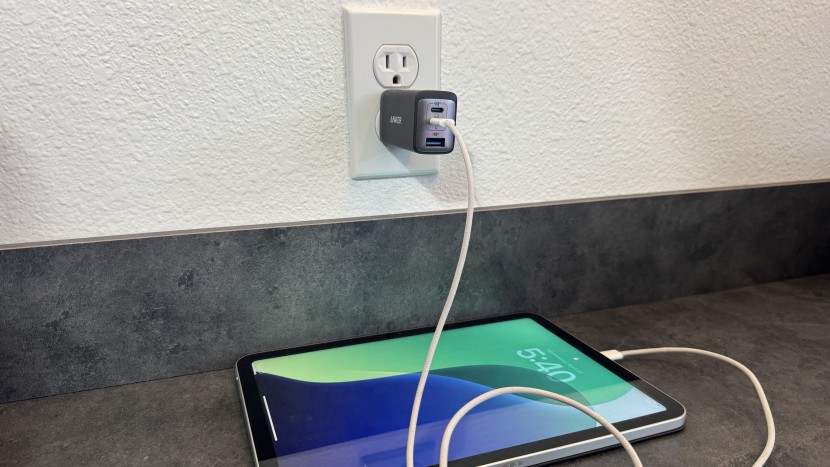 charger - no matter what device we plugged into this anker model, it quickly...