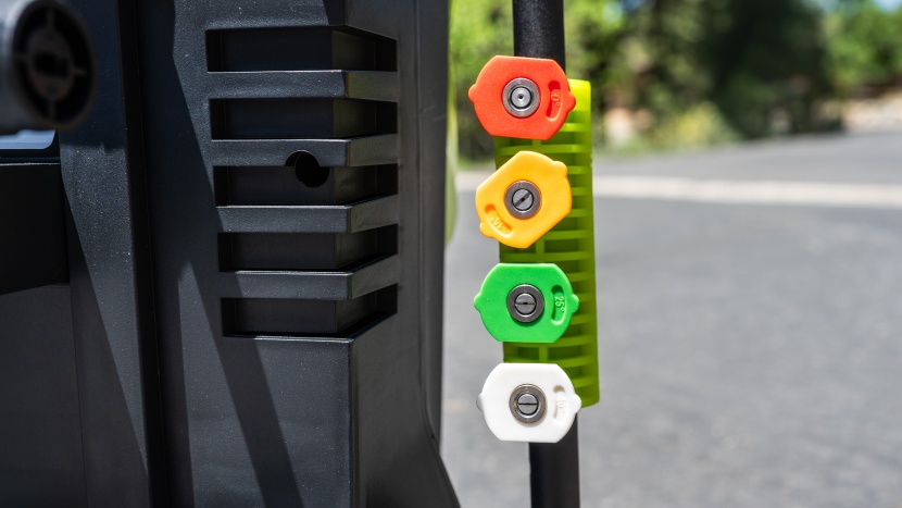 lwq s5 - with nozzle storage located on the wand itself, it takes little...