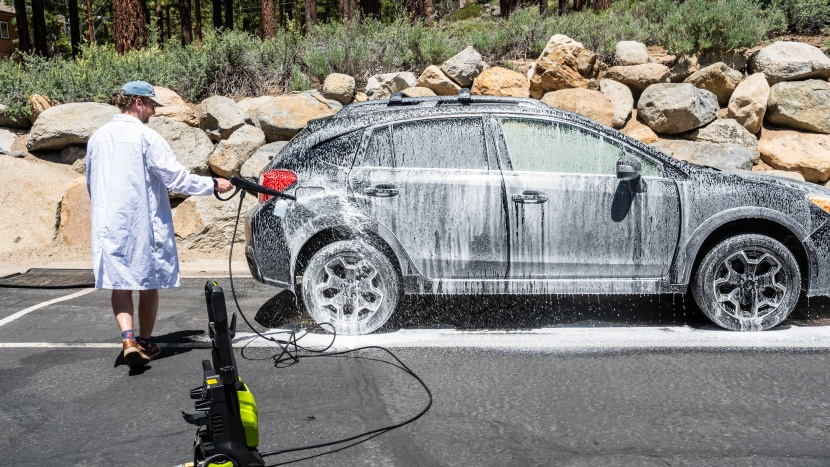 pressure washer - with its additional soap bottle and cannon attachment, the lwq s5 is...