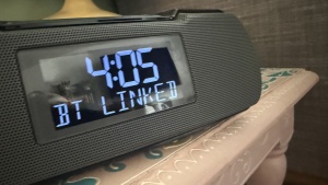 clock radio