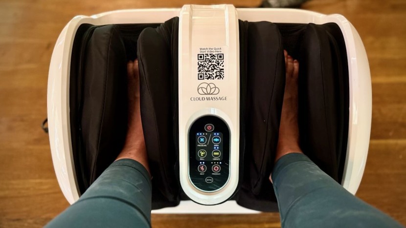 foot massager - the cloud massage shiatsu foot massager provides abundant coverage...