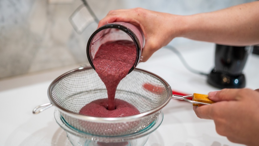 nutribullet magic bullet - the magic bullet left quite a bit of extra plant matter behind.