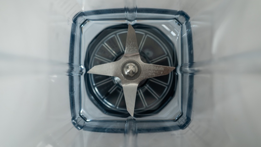 vitamix ascent x2 - the blades cannot be removed, but the entire pitcher can be...