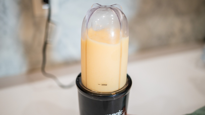 nutribullet magic bullet - i had to shake the blender a bit to make sure all of the ingredients...