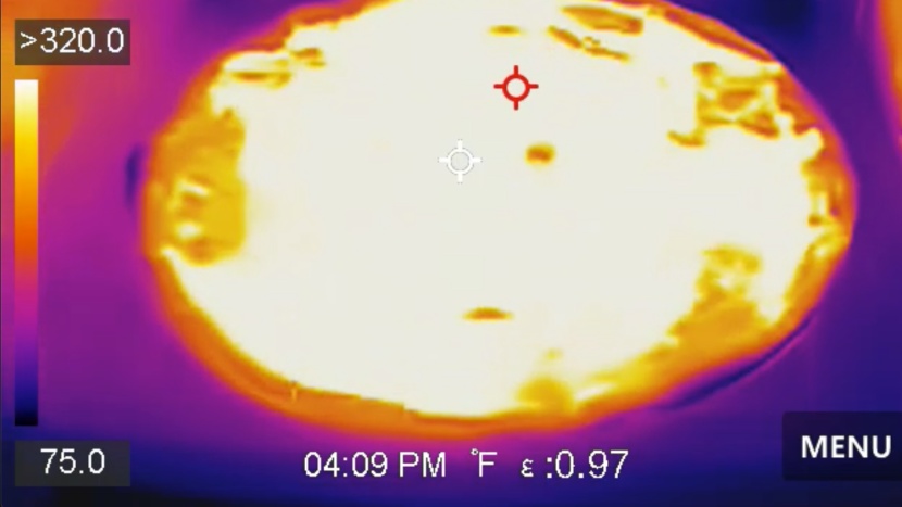 magic chef mc110mb - you can see the extreme hot spot in the middle when using the magic...