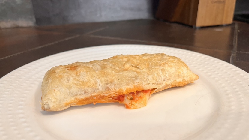 farberware 700w 0.7 cu ft - the farberware cooked up a delicious, gooey hot pocket. but the...