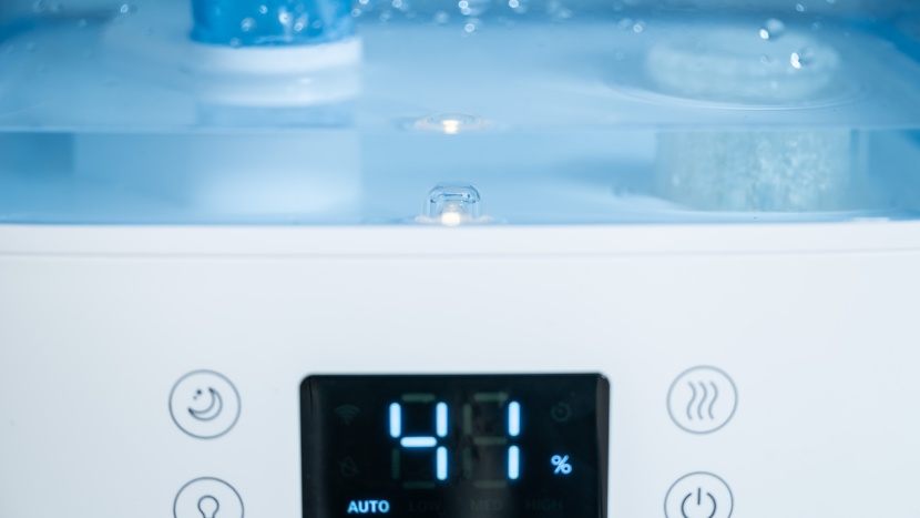 levoit classic 300s ultrasonic smart - the built-in humidity sensor and smart mode will keep your space...