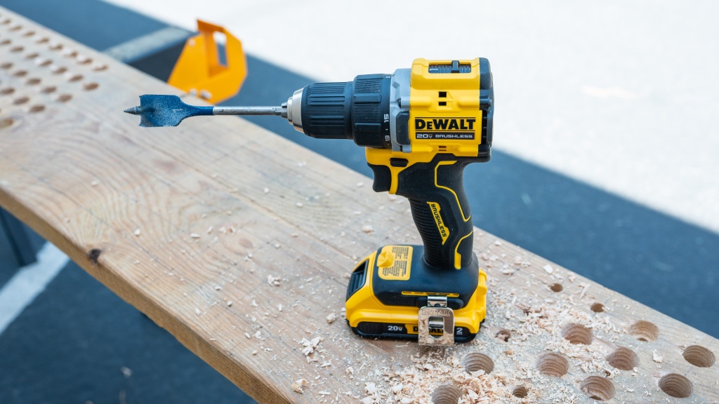 dewalt atomic 20-volt max brushless cordless 1/2 in. drill driver dcd794b - not only does the dewalt atomic come with top-of-the-line drilling...