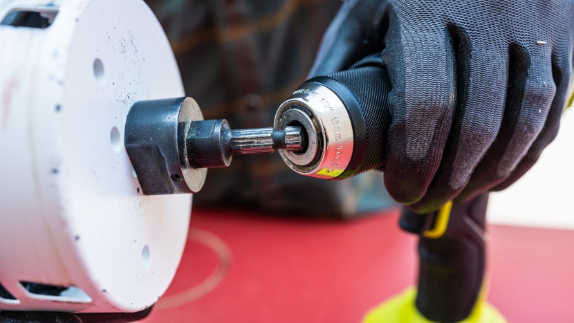 ryobi one+ hp 18v brushless cordless 1/2 in. drill/driver pbldd02k1 - a large chuck means larger jobs.