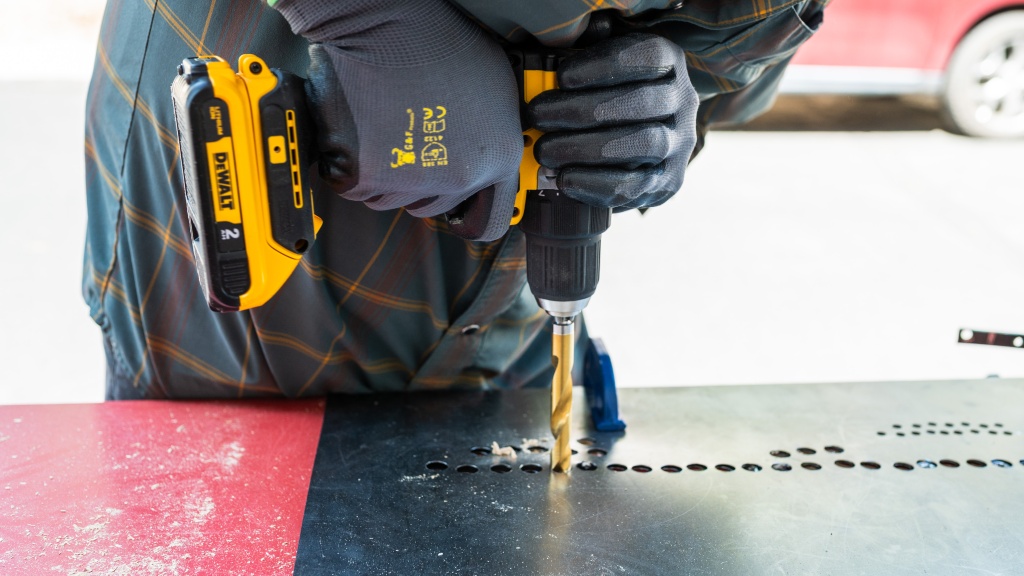 dewalt 20v max brushless 1/2 in. cordless compact drill driver dcd793b - the dewalt max showed outstanding results throughout all of our...