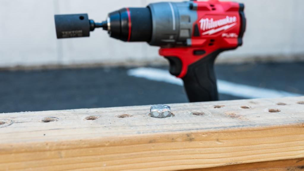 milwaukee m18 fuel 1/2" drill/driver 2903-20 - the m18 is a genuinely lionhearted drill as proven by our lag test.