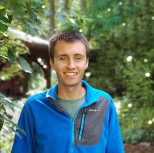 Miles Knotek
