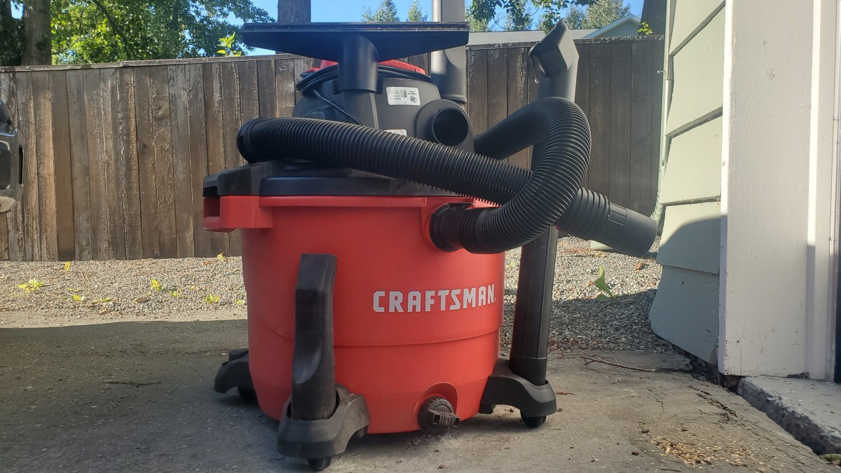 Craftsman 16-Gallon Review (The Craftsman 16-Gallon is our top pic for best shop vac.)