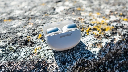 Lead photo for Best Clip-On Buds