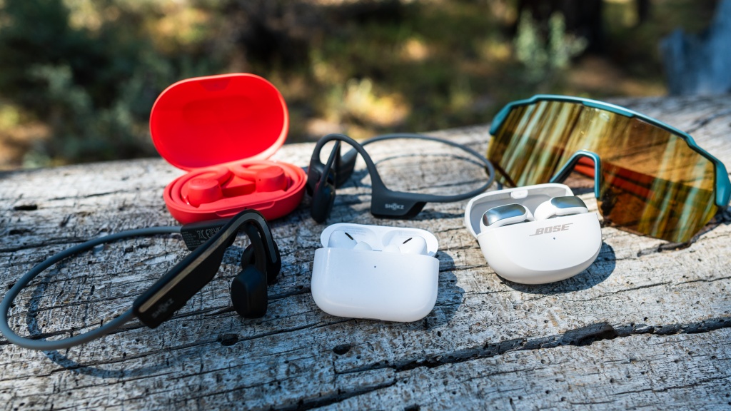 running headphones - running headphones should be comfortable but offer a stable fit...