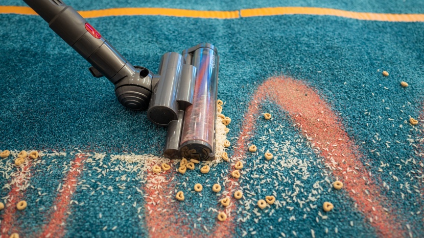 dyson big ball turbinehead - the dyson left our carpets with a mess to clean up after we had run...