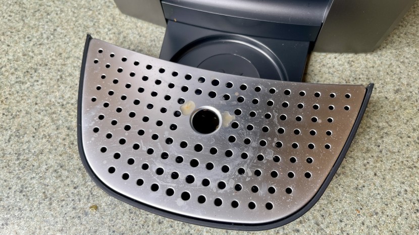 the k-elite's drip tray slides out so easily that a slight slope on...