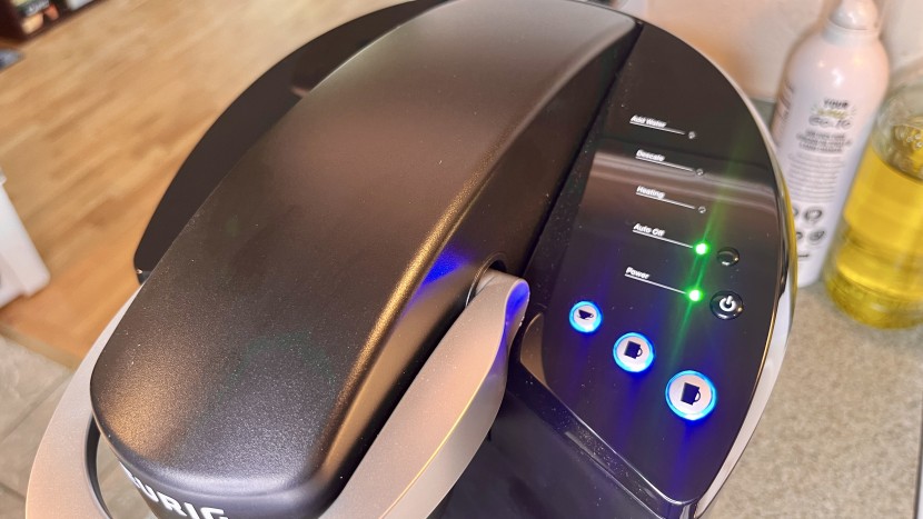 keurig coffee maker - the k-classic doesn&#039;t have many features, but the user interface is...