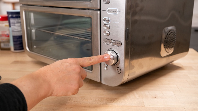 ninja double stack xl dct651 - the knob and user interface are very intuitive.