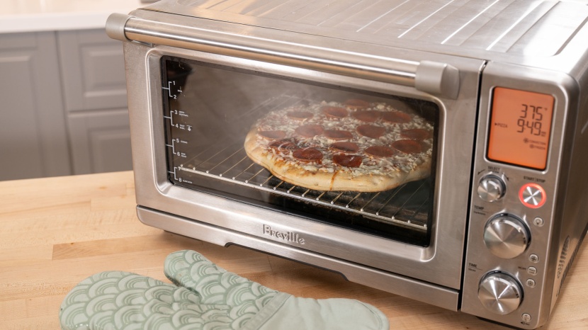 breville smart oven air fryer pro - the dials and display make it very easy to use the smart oven pro.