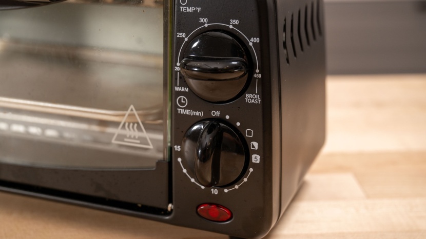 toaster oven - simple dials get the job done, but aren&#039;t always the most precise.