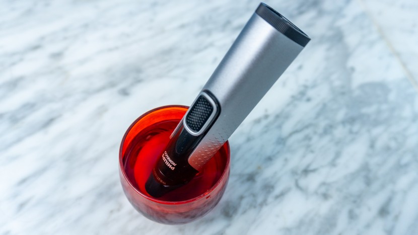 nose hair trimmer - soaking the trimming head of the philips norelco 5000 is &quot;ok&quot;...