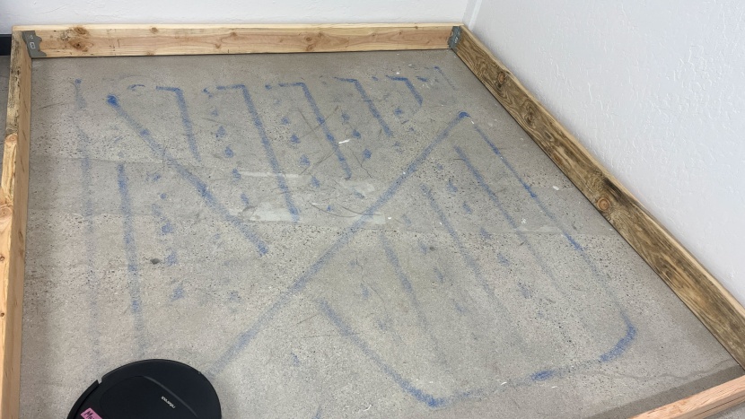 roborock qrevo s5v - fine sand on hard floors was a challenge for the qrevo s5v.