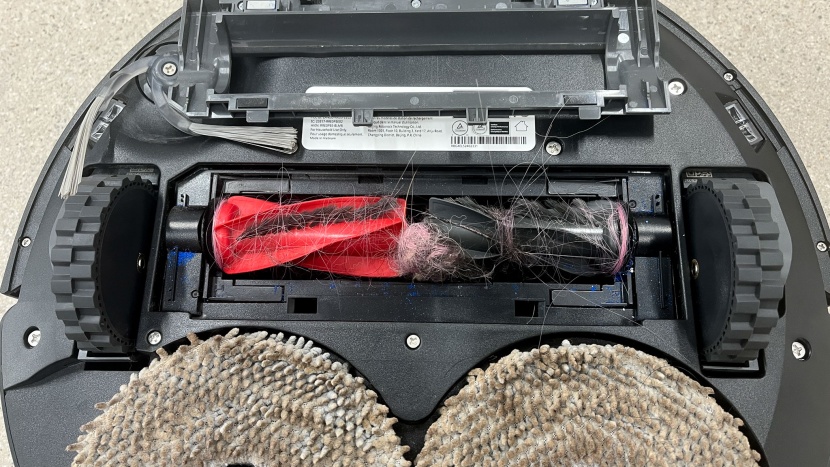 roborock qrevo s5v - while the brush roller gets hair wrapped around it, it is very easy...