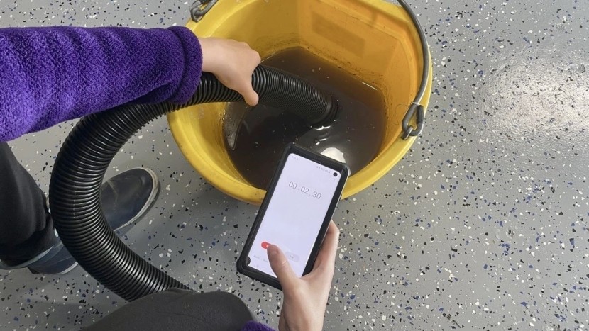 shop vac - the ridgid was only a few seconds behind the craftsman in our timed...