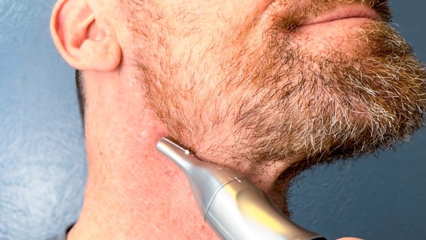 the linear detail trimmer is perfect for cleaning up the lower...