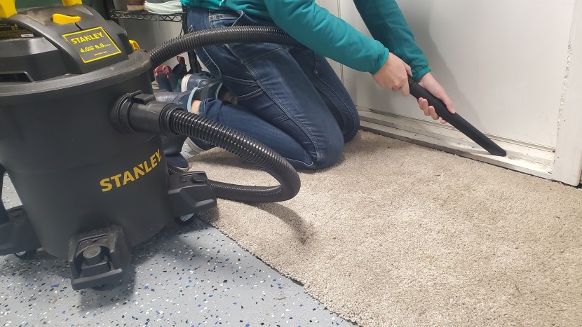 stanley 6-gallon - the crevice tool is a great attachment not found in other budget...