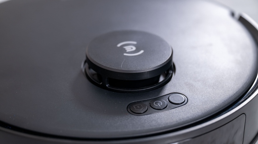 the ecovacs deebot n20 pro has three simple, easy-to-use buttons on...