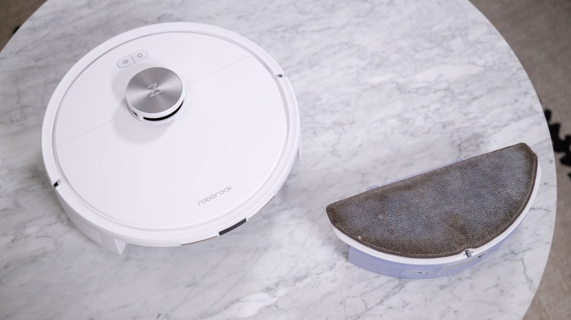 the roborock q7 m5+ has a larger mop pad than most.