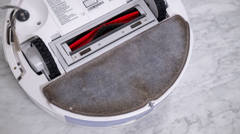 the roborock q7 m5+ has a large mopping pad.