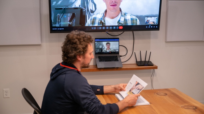 asus rt-be58u be3600 wifi 7 - this router can send a sufficiently strong 5 ghz signal throughout...