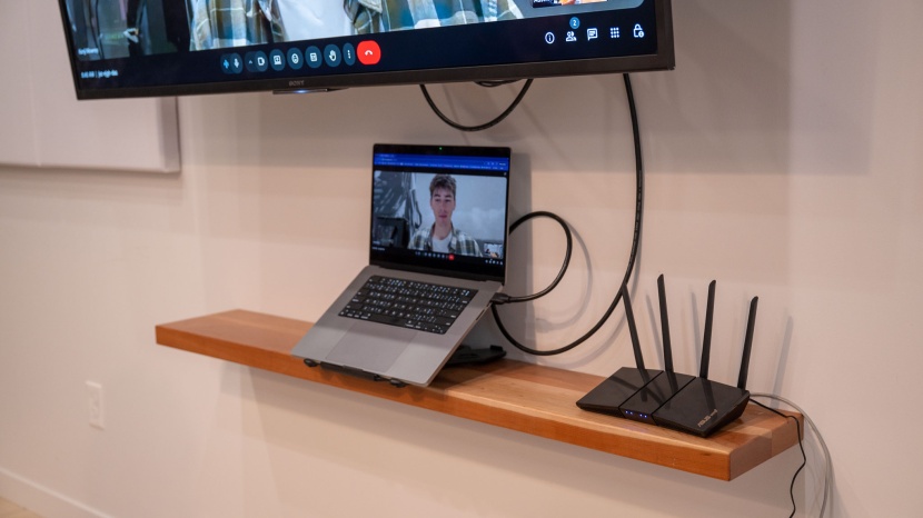 asus rt-be58u be3600 wifi 7 - we tested video calls over the 5 ghz and 2.4 ghz bands, and found no...
