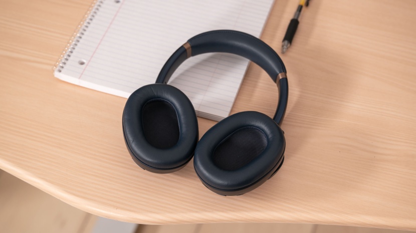 jbl tour one m3 - the tour one m3 battery life is about average at a claim of 40 hours.