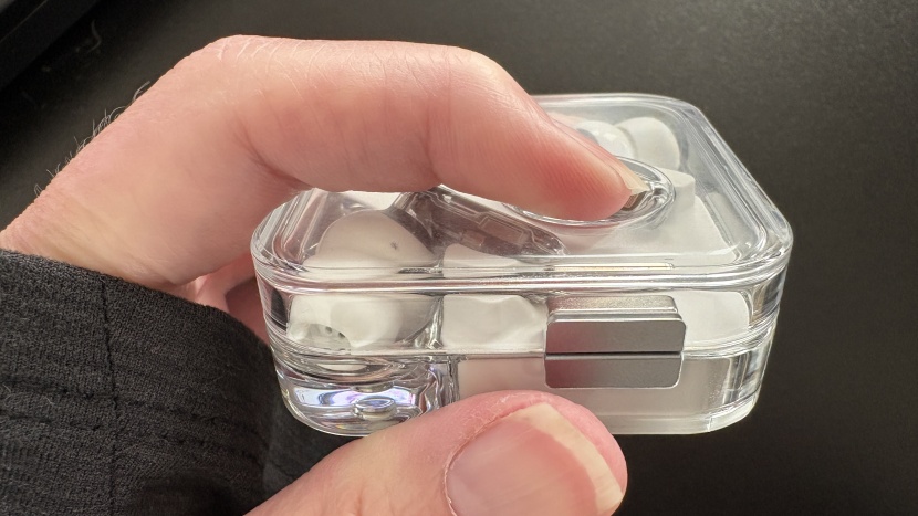 the nothing wireless lid has an indent for your finger.