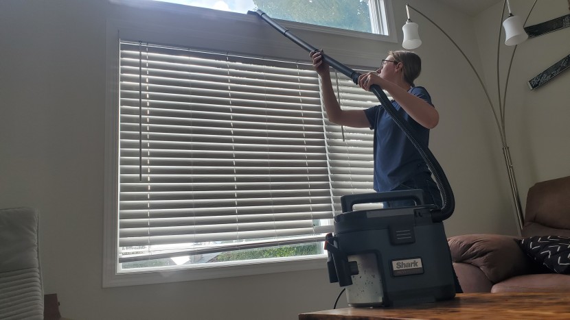 shark messmaster - the extension wands are great for getting to hard to reach places.