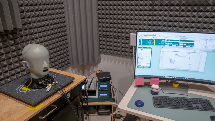 wireless earbuds - we analyze each pair of wireless earbuds for sound quality...