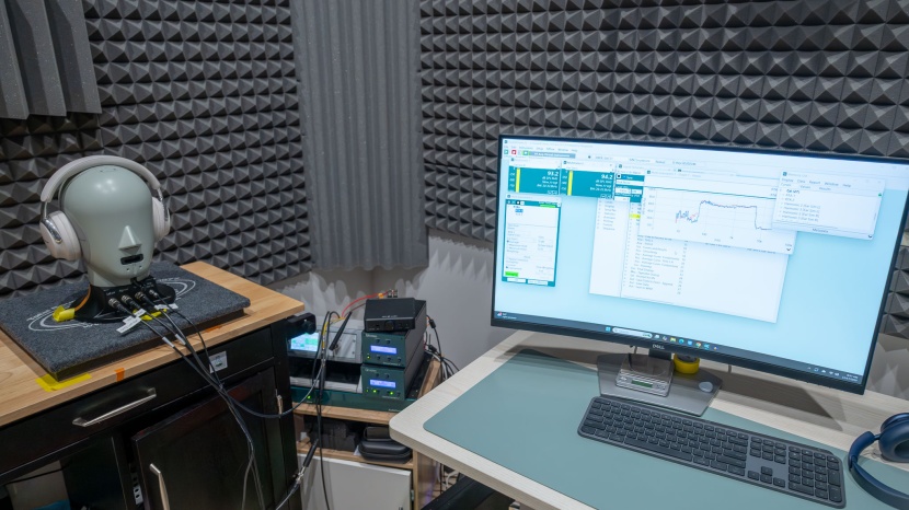 bose quietcomfort ultra (2nd gen) headphones - the soundstage for the ultra 2nd gen is well-developed, layered...