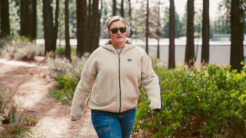 jlab jbuds lux anc - the awareness mode on the jbuds is not our favorite. it seems to...