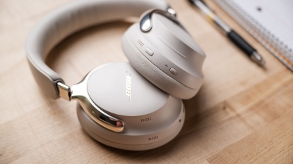 Lead photo for Best Well-Rounded Quiet Headphones